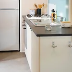 La 3*