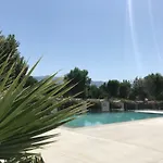 La 3*